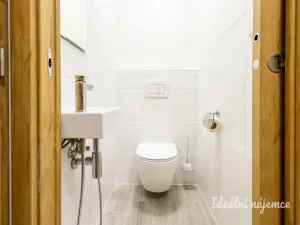 Pronájem bytu 3+kk, Praha - Nusle, Pujmanové, 69 m2