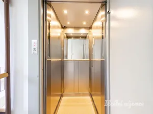 Pronájem bytu 3+kk, Praha - Nusle, Pujmanové, 69 m2