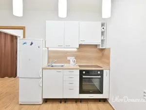 Pronájem bytu 2+kk, Brno - Líšeň, Zikova, 45 m2