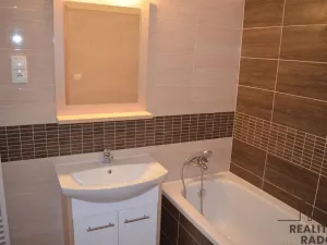 Pronájem bytu 1+kk, Velká Bíteš, Za Uličkami, 31 m2
