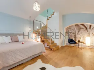 Prodej bytu 2+kk, Praha - Karlín, Peckova, 86 m2