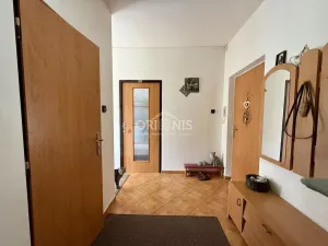Prodej bytu 2+1, Kadaň, Chomutovská, 52 m2