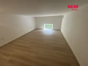 Pronájem bytu 2+kk, Králův Dvůr - Karlova Huť, Tovární, 44 m2