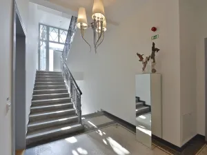 Pronájem bytu 5+kk, Praha - Vinohrady, Laubova, 184 m2
