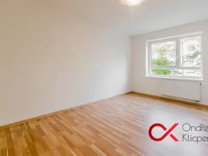 Pronájem bytu 2+1, Milovice - Mladá, Spojovací, 43 m2