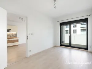 Pronájem bytu 2+kk, Praha - Bohnice, Pekařova, 47 m2