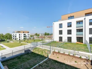 Pronájem bytu 2+kk, Praha - Bohnice, Pekařova, 47 m2