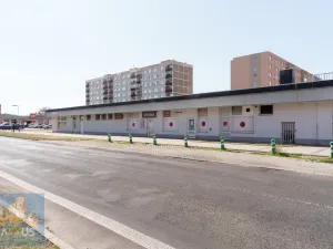 Prodej obchodního prostoru, Žatec, Husova, 2862 m2
