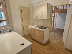 Pronájem bytu 2+1, Praha - Vysočany, U vysočanského pivovaru, 49 m2