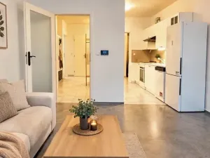 Pronájem bytu 2+kk, Praha - Jinonice, U kříže, 60 m2