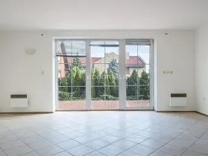 Pronájem vily, Praha - Přední Kopanina, K Tuchoměřicům, 250 m2