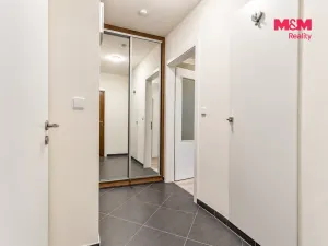 Prodej bytu 1+kk, Praha, Stočesova, 35 m2
