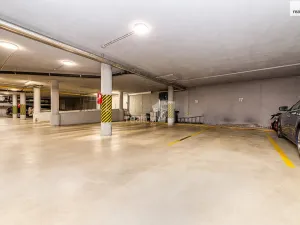Pronájem bytu 1+kk, Praha - Vršovice, Smolenská, 48 m2