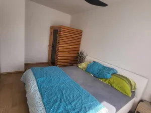 Pronájem bytu 2+kk, České Budějovice, B. Smetany, 49 m2