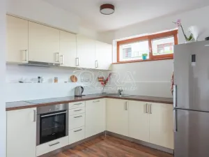 Pronájem bytu 3+kk, Praha - Zbraslav, Faltysova, 80 m2