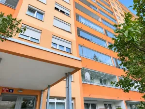 Prodej bytu 3+1, Praha - Řepy, Zrzavého, 83 m2