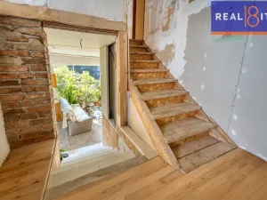 Prodej bytu 5+kk, Roztoky, Šebkova, 150 m2