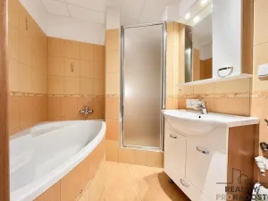 Prodej bytu 3+1, Ostrava, Gen. Píky, 76 m2