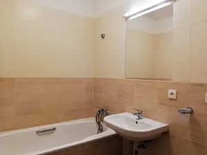 Pronájem bytu 3+kk, Praha - Holešovice, Na Maninách, 54 m2