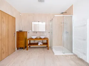 Pronájem rodinného domu, Bašť, Břežanská, 246 m2