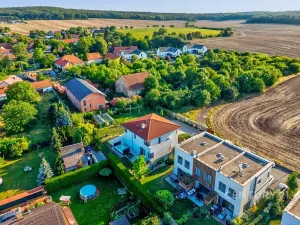 Pronájem rodinného domu, Bašť, Břežanská, 246 m2