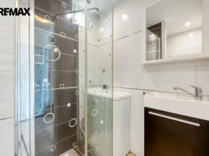 Prodej bytu 1+kk, Hradec Králové - Pražské Předměstí, Hrubínova, 36 m2