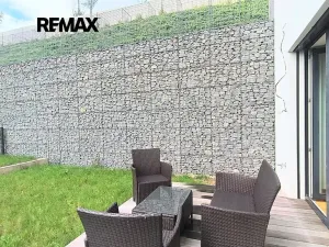 Pronájem bytu 1+kk, Praha - Smíchov, Podbělohorská, 39 m2