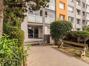 Prodej bytu 3+kk, Praha - Petrovice, Rezlerova, 64 m2