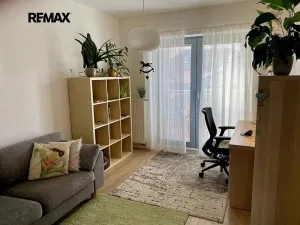 Pronájem rodinného domu, Mukařov, Na Kopci, 103 m2