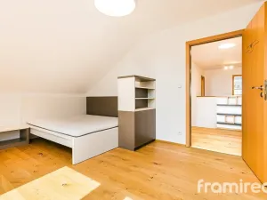 Prodej rodinného domu, Ohrobec, Krátká, 400 m2