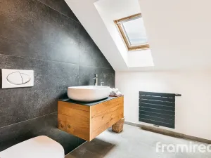 Prodej rodinného domu, Ohrobec, Krátká, 400 m2