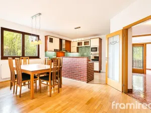 Prodej rodinného domu, Ohrobec, Krátká, 298 m2