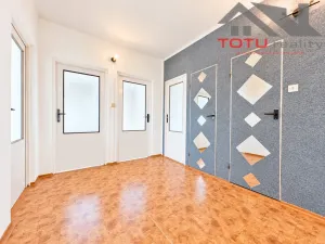 Pronájem bytu 3+1, Jaroměř, Josefa Šímy, 72 m2