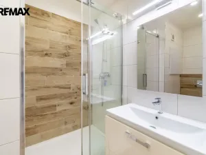 Pronájem bytu 2+kk, Praha - Chodov, V jezírkách, 45 m2