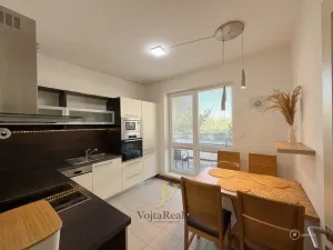 Pronájem bytu 3+1, Olomouc, Mošnerova, 82 m2