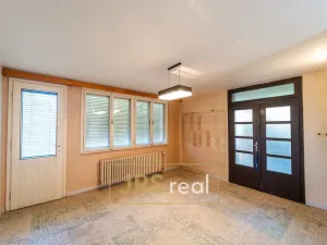 Prodej rodinného domu, Týnec, 312 m2