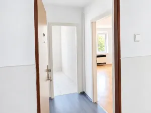 Prodej bytu 1+kk, Litvínov - Horní Litvínov, Podkrušnohorská, 38 m2
