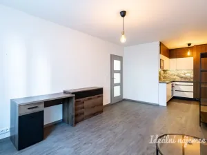 Pronájem bytu 2+kk, Praha - Horní Měcholupy, Nad přehradou, 43 m2
