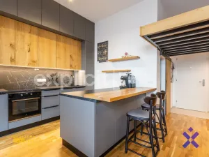 Pronájem bytu 1+kk, Zlín, Lorencova, 28 m2