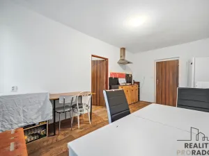 Pronájem pokoje, Sezemice, 30 m2