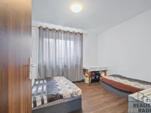Pronájem pokoje, Sezemice, 30 m2
