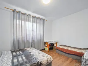 Pronájem pokoje, Sezemice, 30 m2