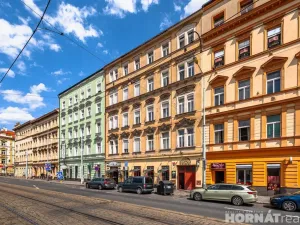Pronájem bytu 1+kk, Praha - Smíchov, Nádražní, 28 m2