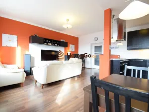 Pronájem bytu 2+kk, Praha - Vršovice, Vršovická, 76 m2