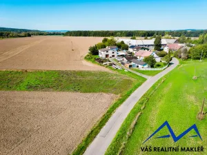 Prodej pozemku pro bydlení, Choryně, 900 m2
