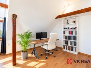 Prodej činžovního domu, Praha - Horní Počernice, Rožnovská, 569 m2