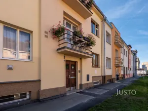Pronájem bytu 2+kk, Praha, Kounická, 47 m2