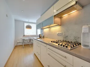 Pronájem bytu 2+1, Olomouc, Kmochova, 55 m2
