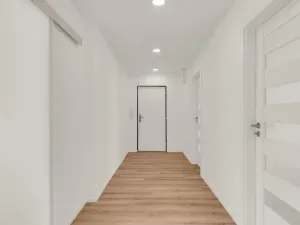 Prodej bytu 4+kk, Praha - Letňany, Místecká, 76 m2