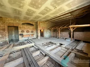 Prodej rodinného domu, Žerčice, 550 m2
